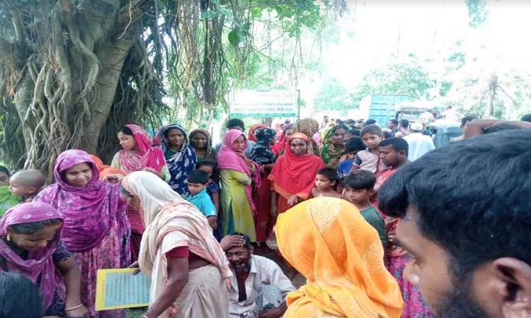 সাঁথিয়ায় ট্রাক চাপায় যুবক নিহত