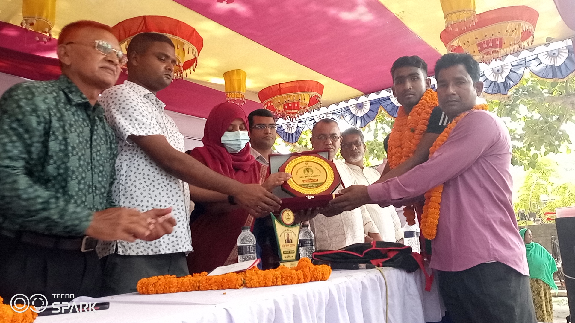 বাঘায় সাফ অনূর্ধ্ব – ১৭ ফুটবলার স্বপন হোসেনকে সংবর্ধনা