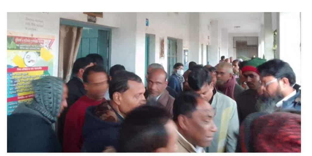 মোহনপুরে শিক্ষাক্রম বিস্তরণ প্রশিক্ষণ সমাপ্তি,টাকা কম দেওয়ায় অবরুদ্ধ শিক্ষা কর্মকর্তা