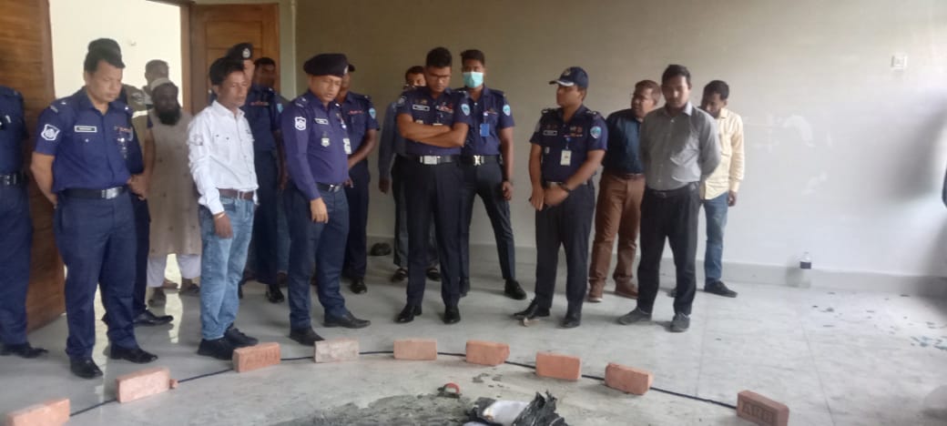 নোয়াখালীর বেগমগঞ্জে নবনির্মিত মডেল মসজিদে বিস্ফোরণ