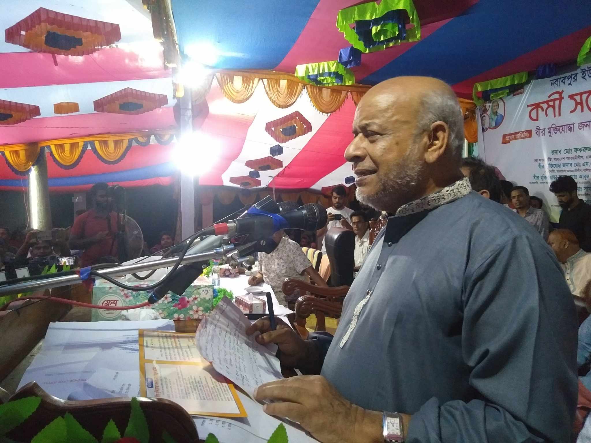 পৃথিবীর কোন দেশের ক্ষমতা নাই কাউকে গদিতে বসিয়ে দেয়, এমপি জিল্লুল হাকিম