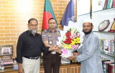 পদোন্নতি পেয়ে অতিরিক্ত আইজিপি হলেন ঢাকা রেঞ্জের ডিআইজি রেজাউল করিম মল্লিক