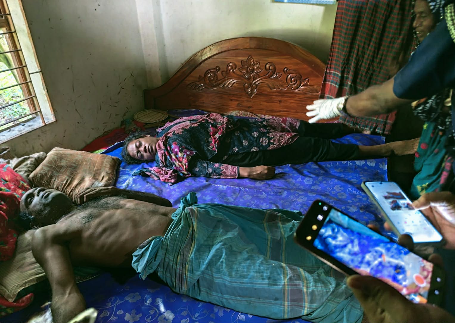 মুক্তিযোদ্ধার ছেলে ও ছেলের স্ত্রীর মরদেহ উদ্ধার